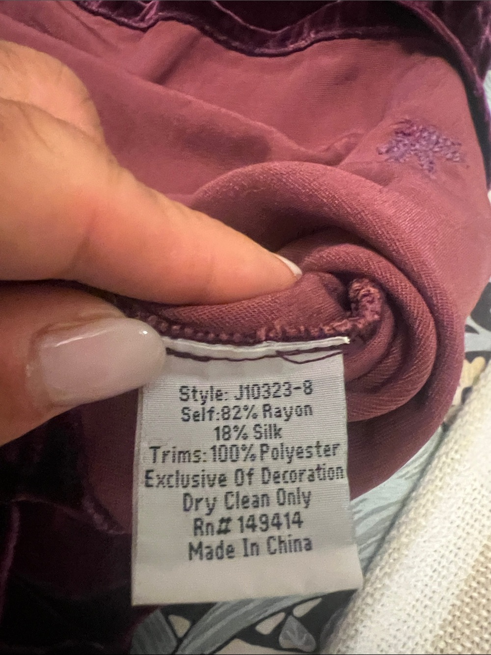 Like New Johnny Was Velvet Burgundy blouse size XL - Picture 11 of 11